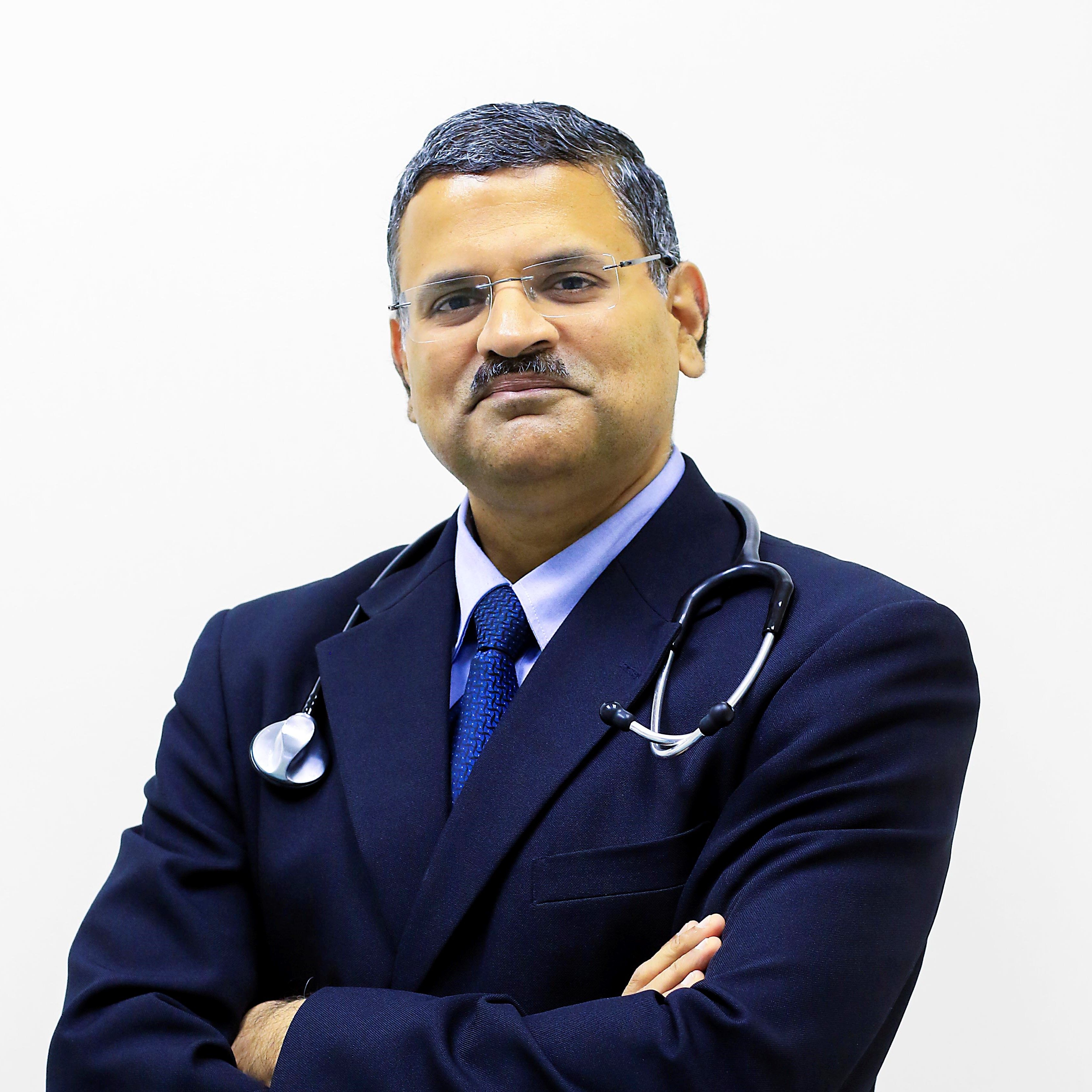Atul-Khasnis-bio