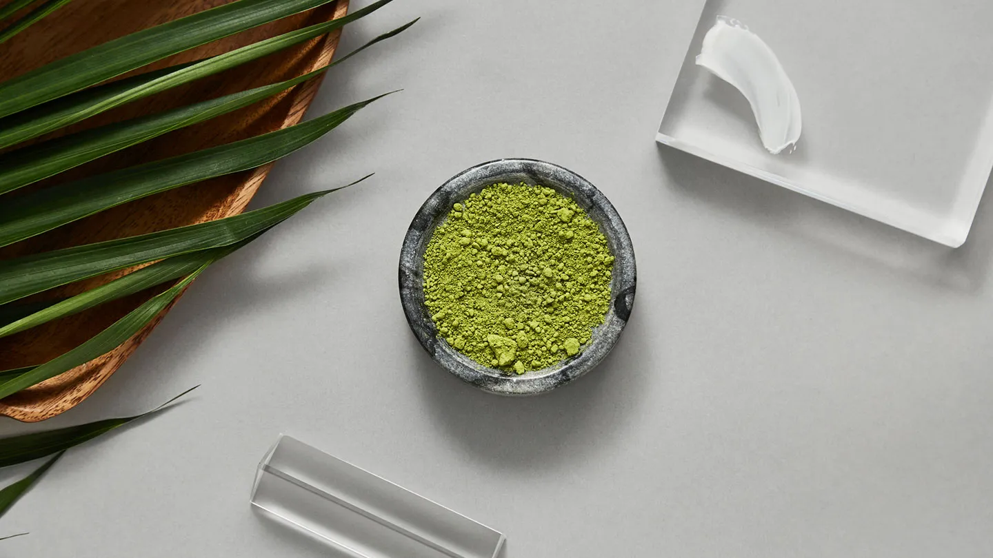 Best-Anti-Aging-Ingredients-for-Younger-Looking-Skin-04-Green-Tea-1440x810