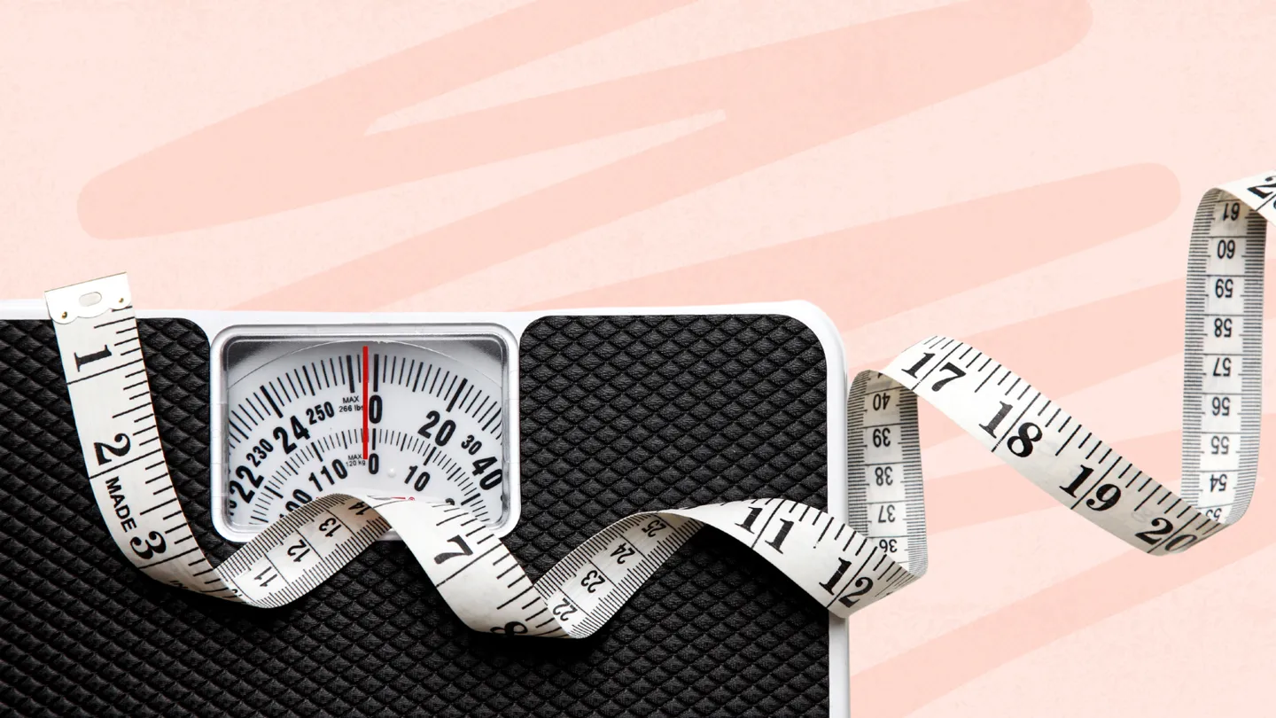 scale and measuring tape