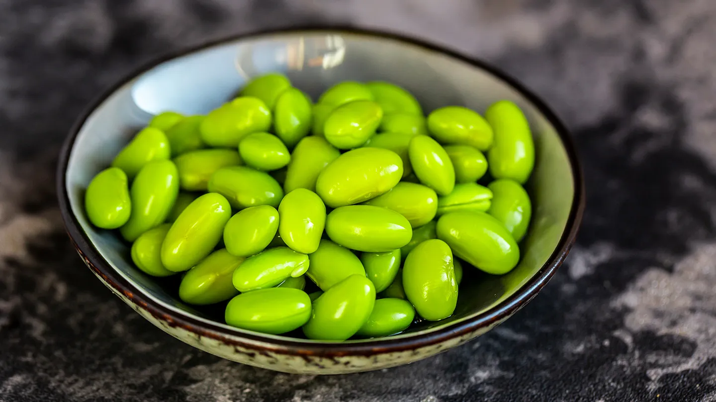 edamame in bowl