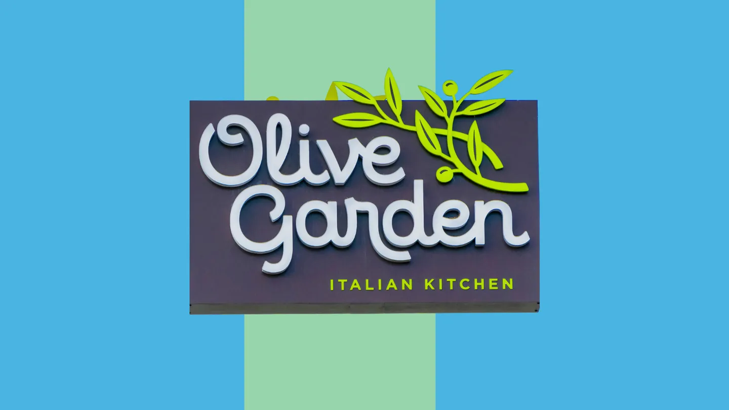 Olive Garden restaurant sign logo