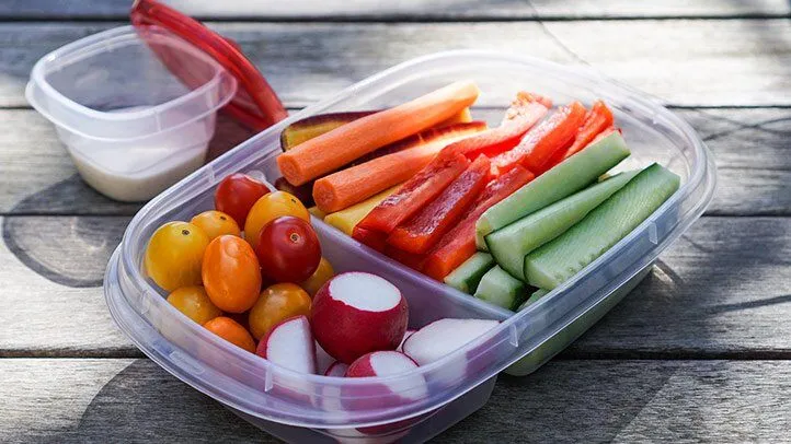 Crudités and Low-Fat Ranch Dressing, 100-calorie snack