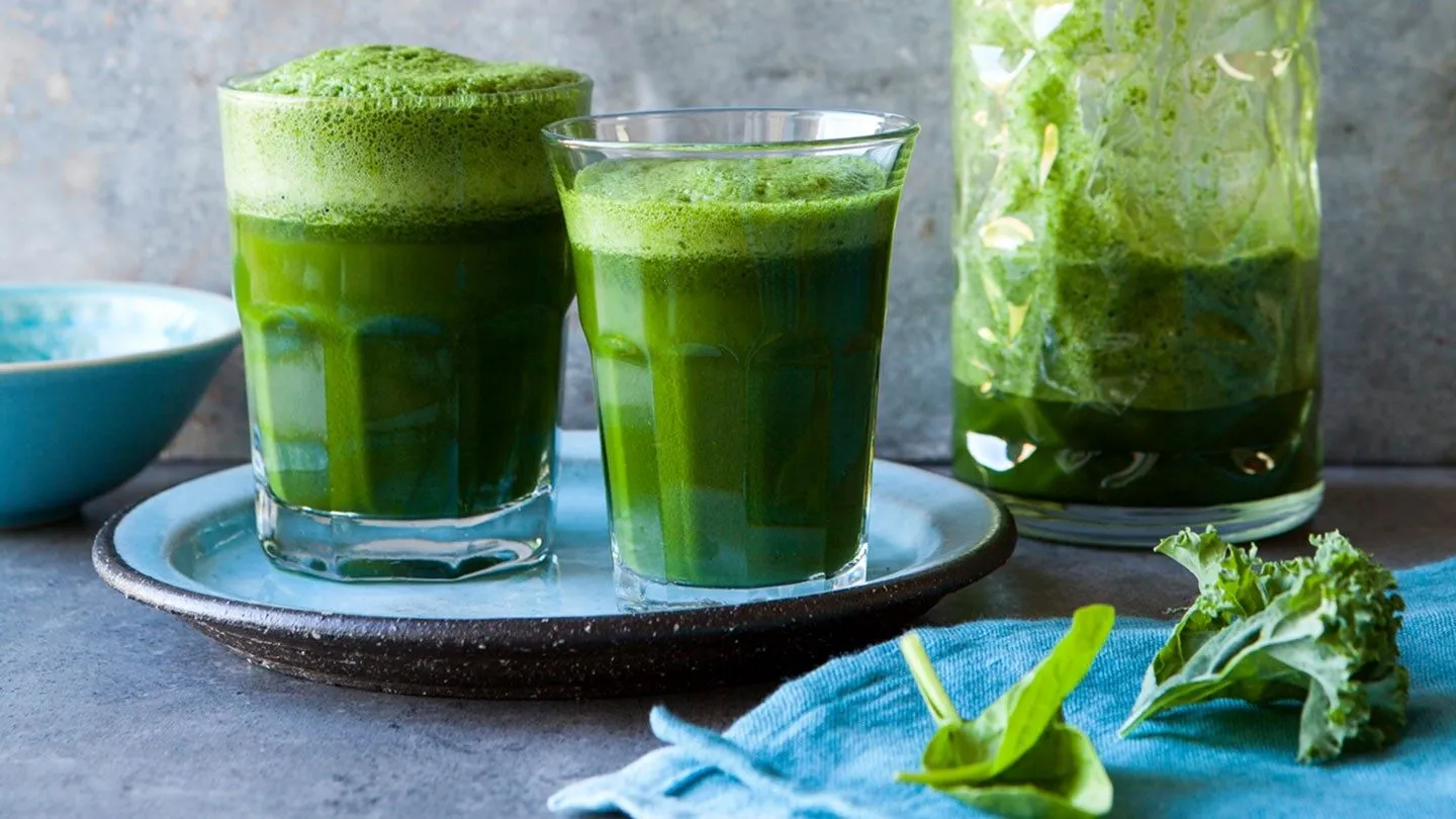 glasses of vegetable juice