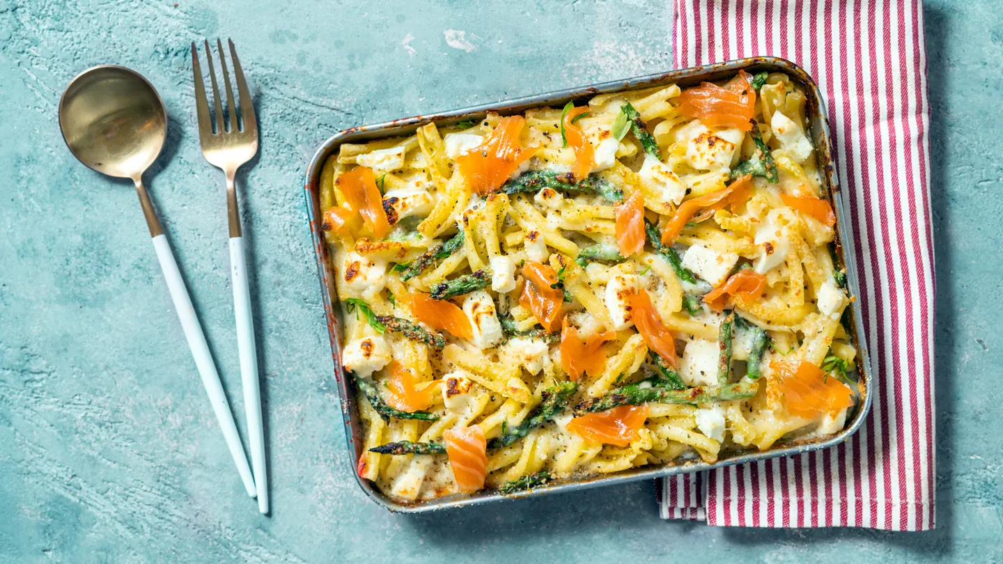 healthy mac and cheese salmon asparagus feta