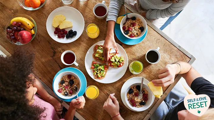 eating breakfast together as a group