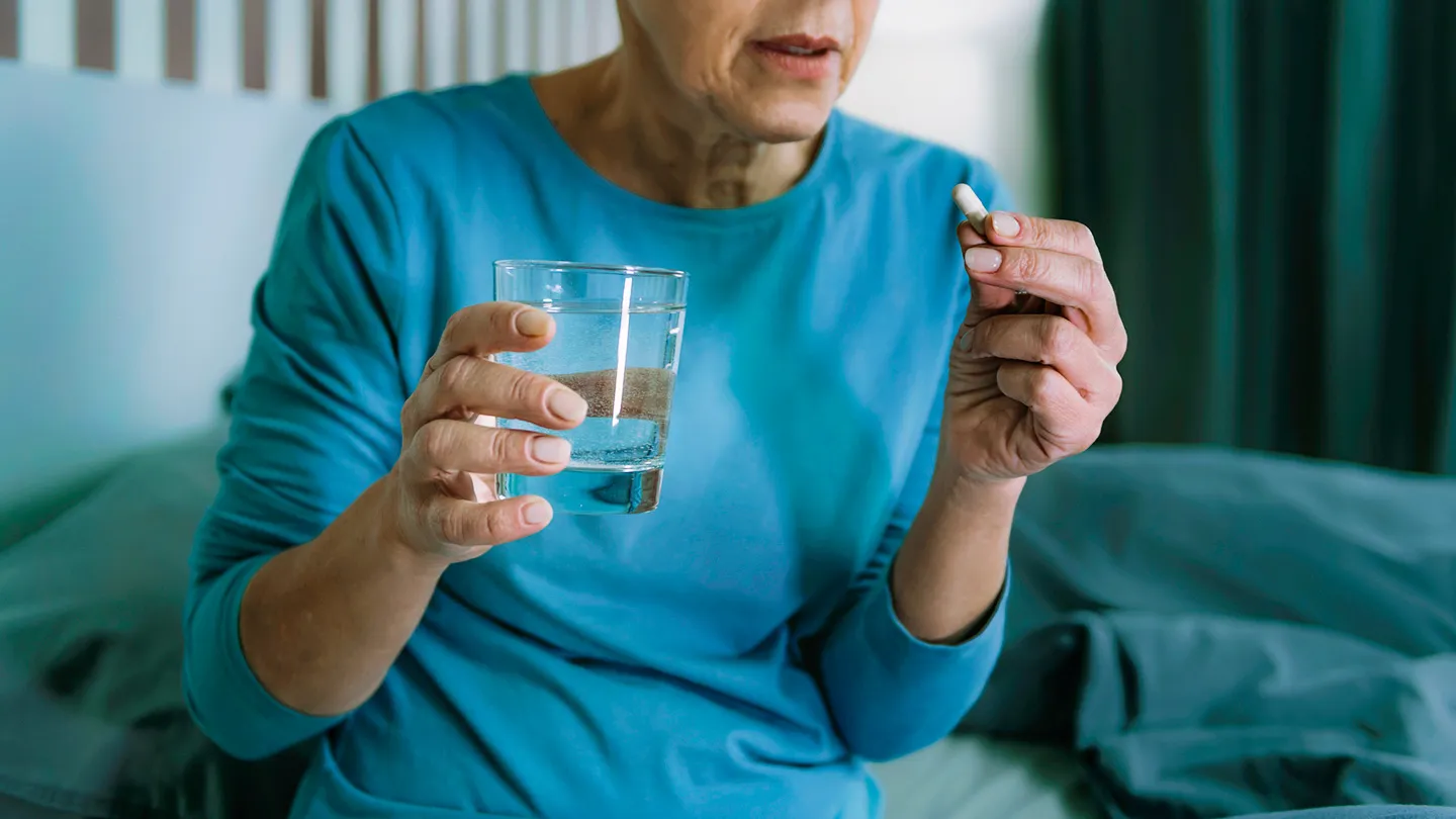Women-and-Older-Adults- using Sleep-Meds risks